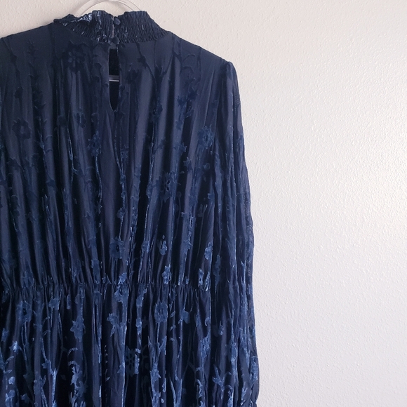 Baltic Born Penelope Midnight Blue Velvet Floral Long Sleeve Dress Maxi - Picture 9 of 10